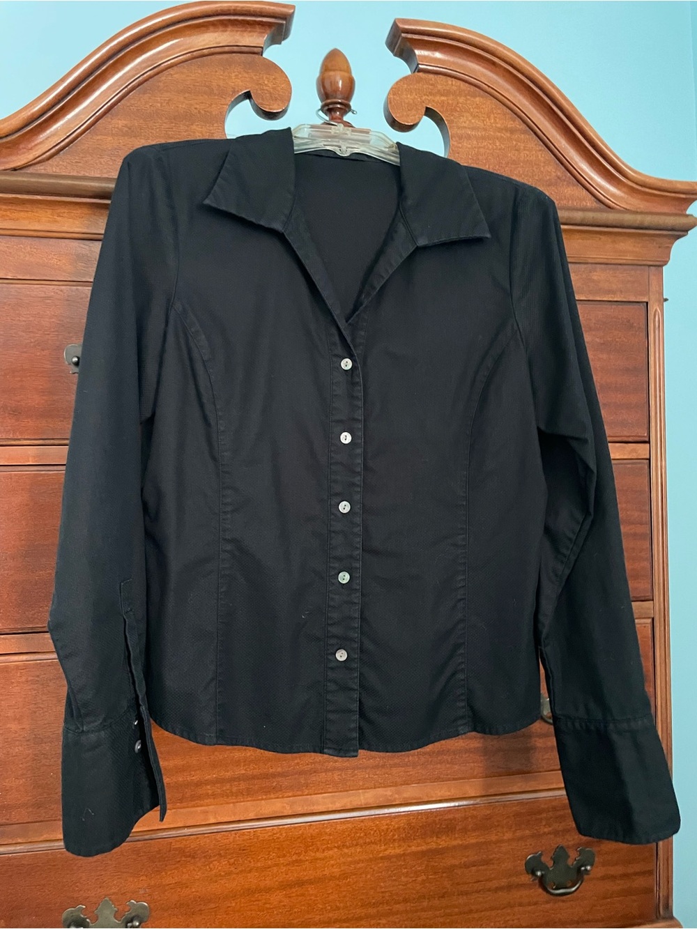 Women's Black Button-Front Shirt - Tailored Long Sleeve Blouse